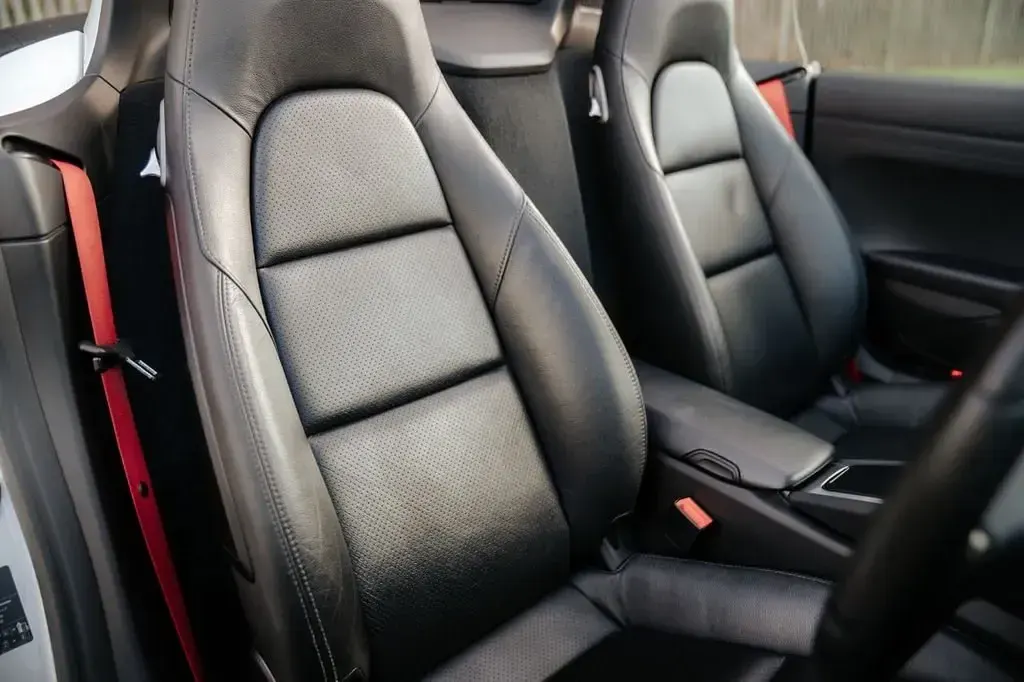 Second-hand Porsche Boxster 315 CP (231 kW) 2012 Alb Cabrio
