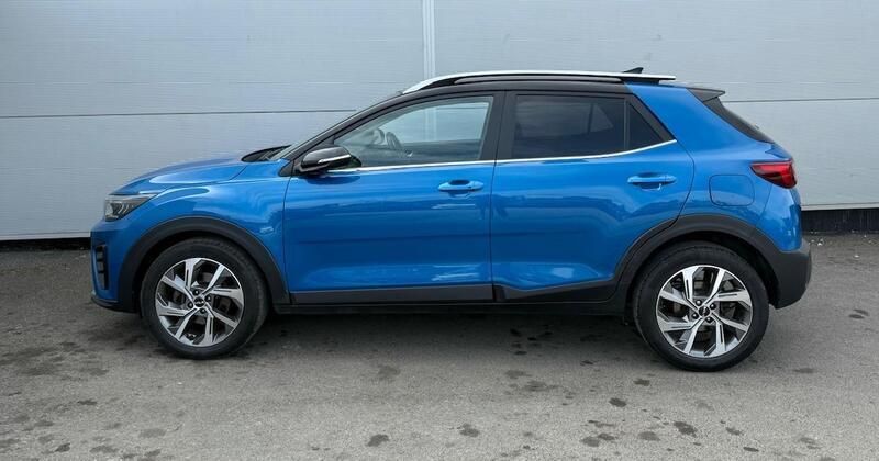 Blue Used 2022 Kia Stonic GT-Line S SUV | £16,491 (Good price) - Image 1/4