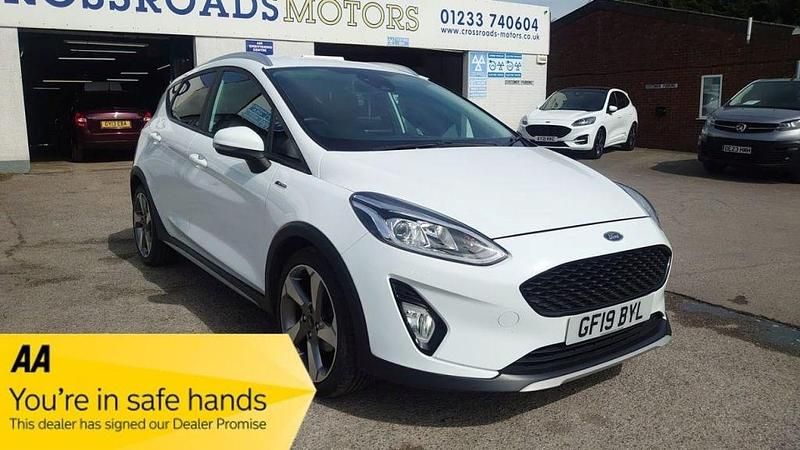 Used Ford Fiesta Active X 125 HP (91 kW) 2019 White Hatchback
