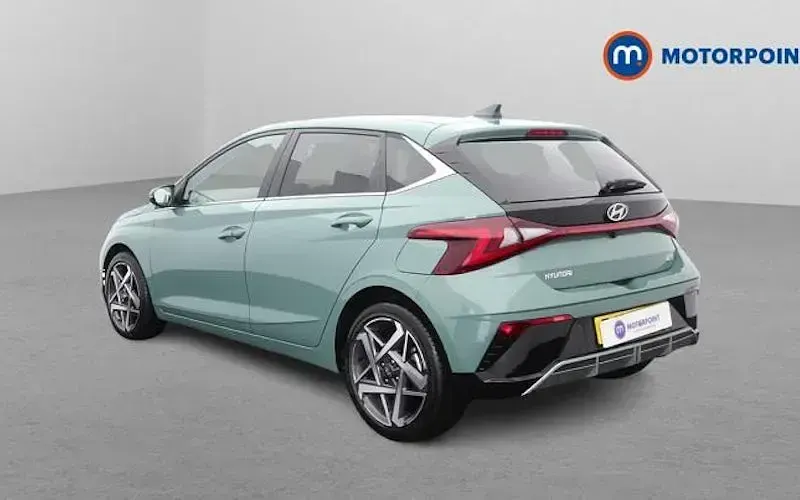 Używany Hyundai i20 Ultimate 101 KM (74 kW) 2025 Zielony Hatchback