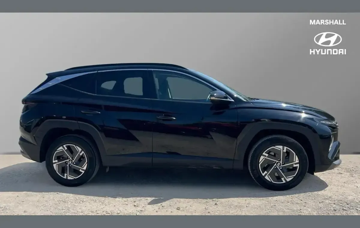 Usado Hyundai Tucson Advanced 211 CV (155 kW) 2025 Negro SUV
