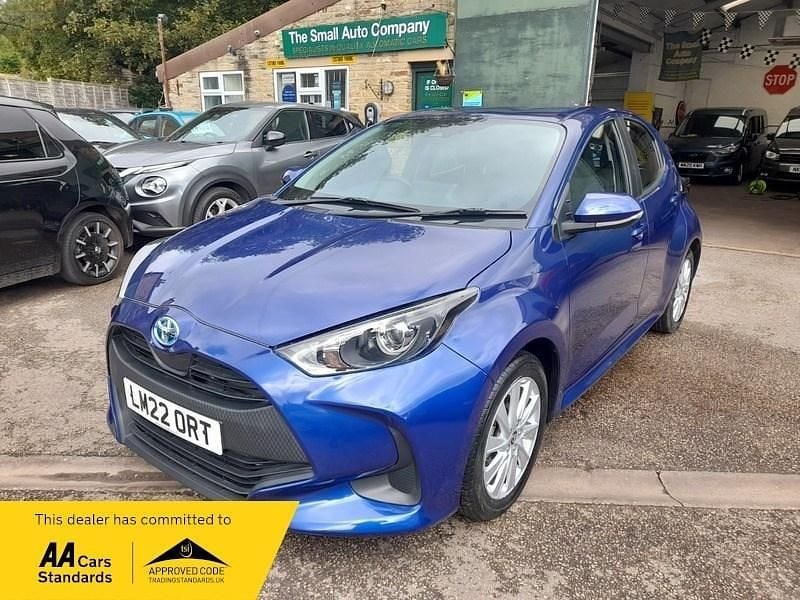 Blue Used 2022 Toyota Yaris Hybrid | £14,475 (Super price) - Image 1/4