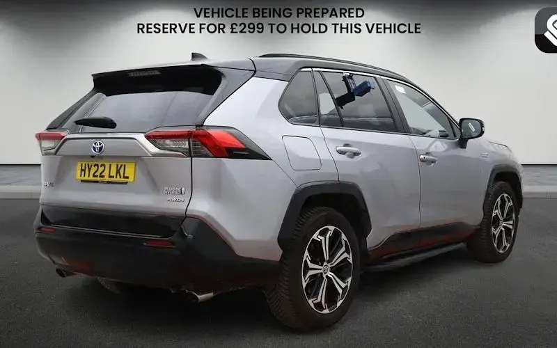 Used Toyota RAV4 Premium 306 HP (225 kW) 2022 Silver SUV