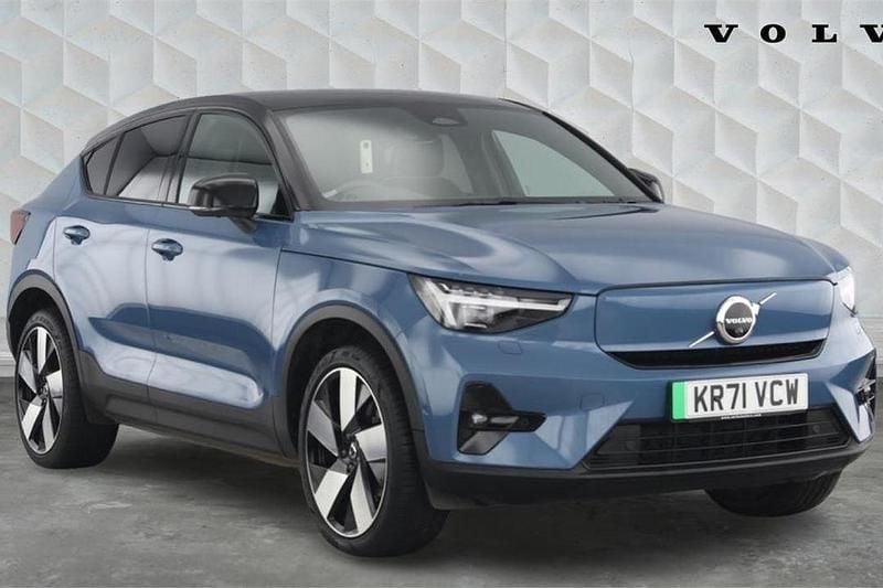 Blue Used 2022 Volvo C40 Pro SUV | £25,970 (Fair price) - Image 1/4