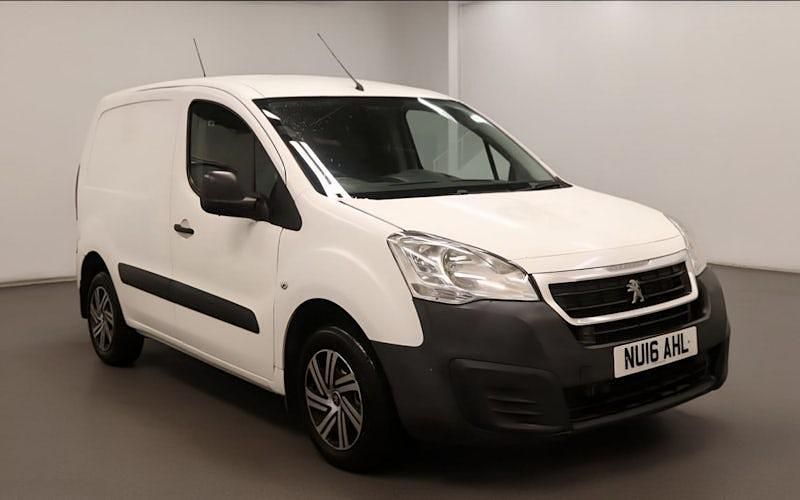 Used 2016 Peugeot Partner S MPV | £3,750 (Fair price) - Image 1/4