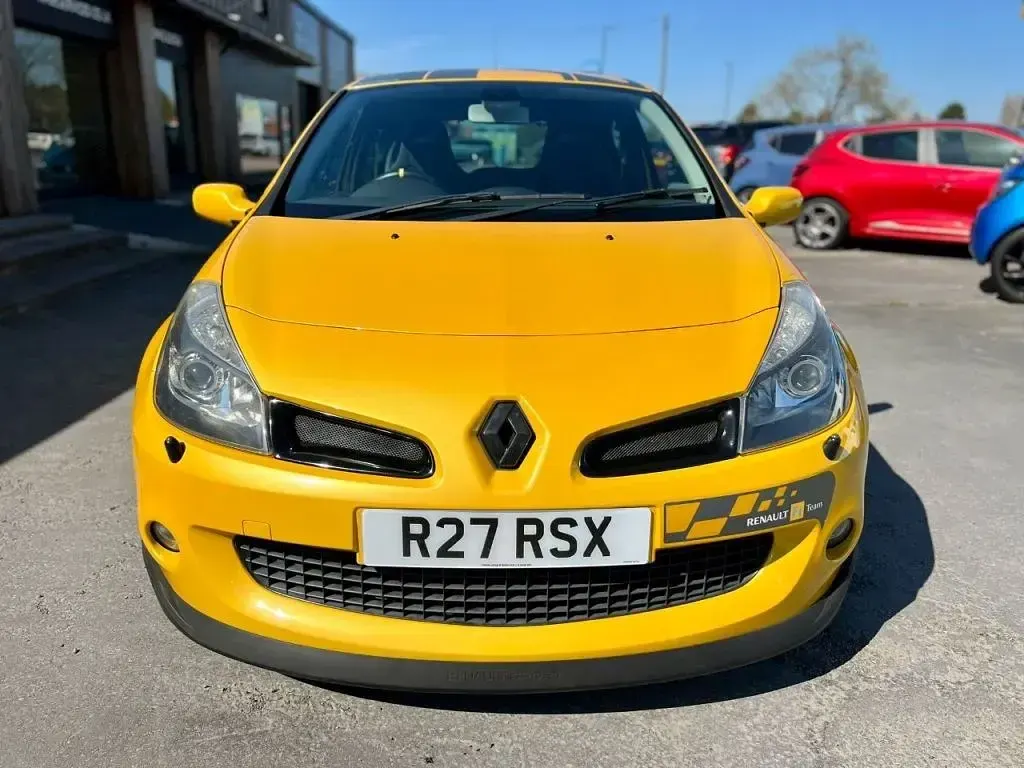 Używany Renault Clio II 2007 Żółty Hatchback