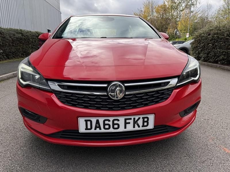 Red Used 2016 Vauxhall Astra SRi Hatchback | £3,999 (Super price) - Image 1/4