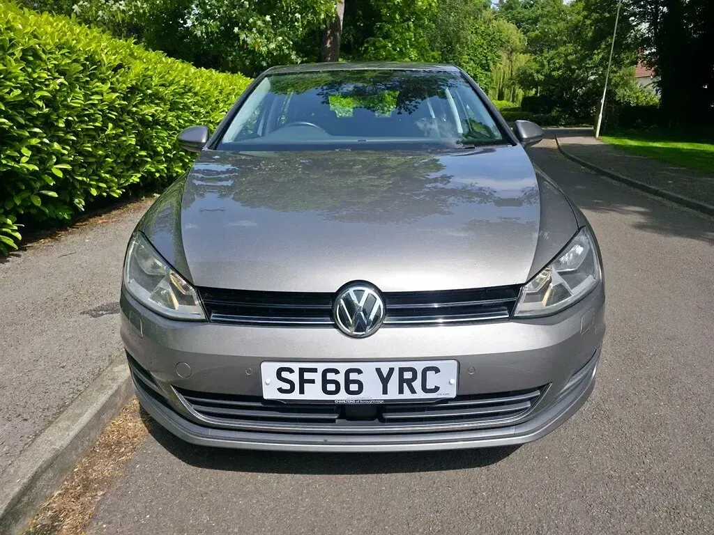 Used VW Golf VII Edition 125 HP (91 kW) 2016 Grey Hatchback