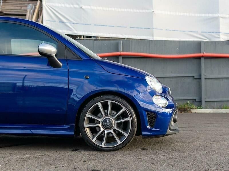 Used Abarth 595 Turismo 165 HP (121 kW) 2019 Blue Hatchback