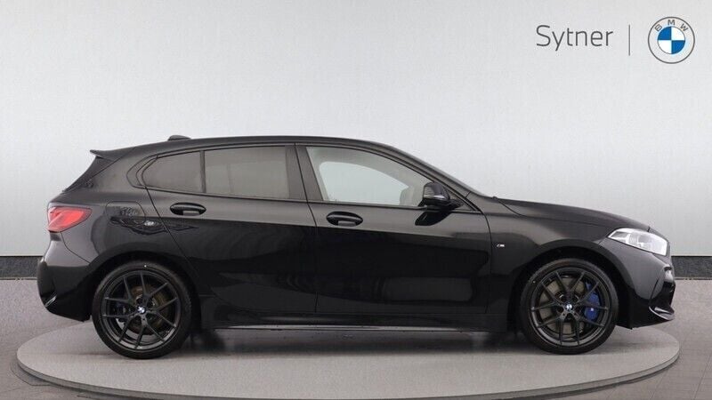 Used BMW 118 M Sport 134 HP (98 kW) 2023 Black Hatchback
