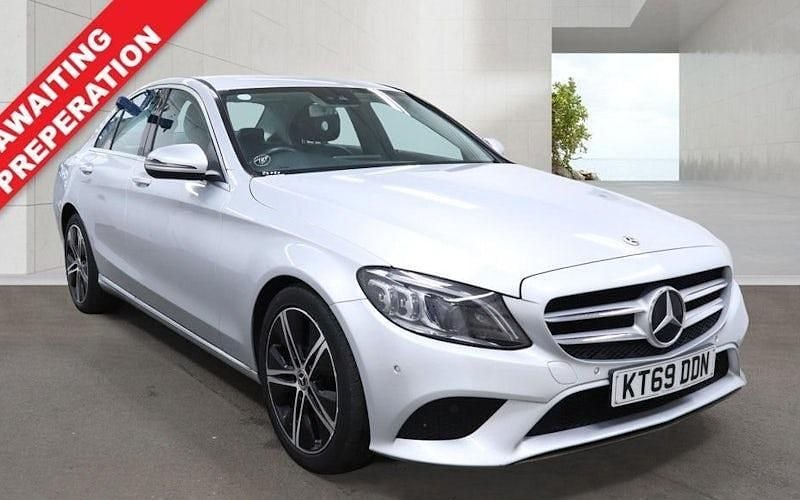 Usado Mercedes C220 194 CV (142 kW) 2019 Berlina