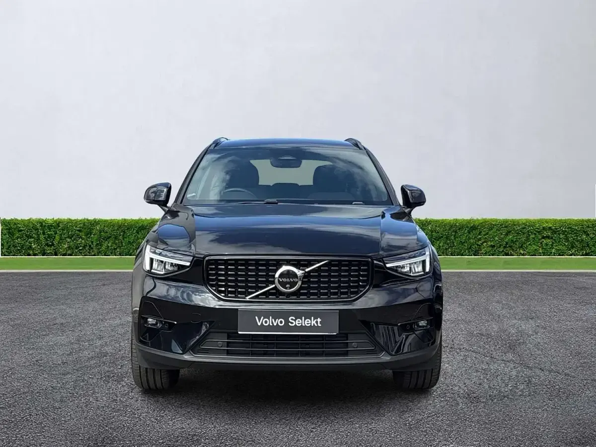 Used Volvo XC40 Plus 2024 Black SUV