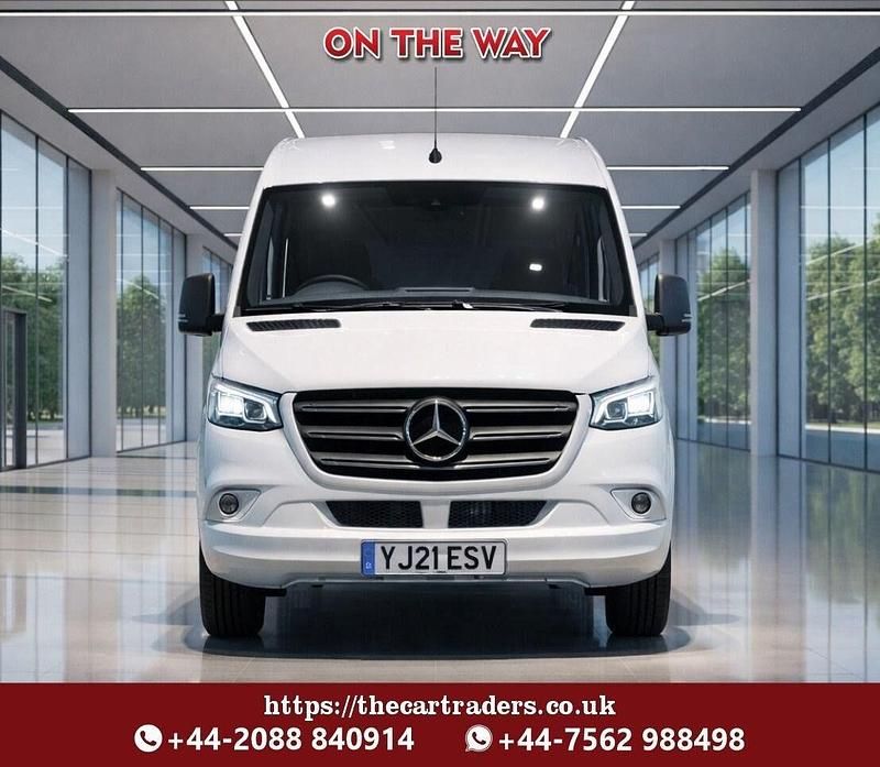 Begagnad Mercedes Sprinter Progressive 2021 Vit Van