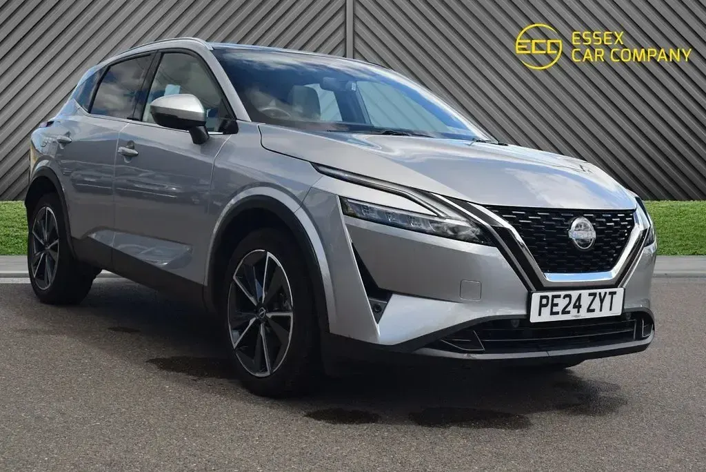 Used Nissan Qashqai S 140 HP (102 kW) 2024 Silver SUV