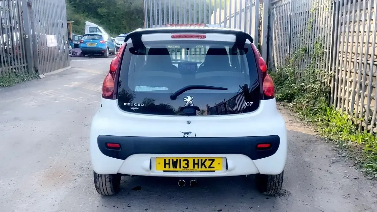 Used Peugeot 107 Access 2013 White Hatchback