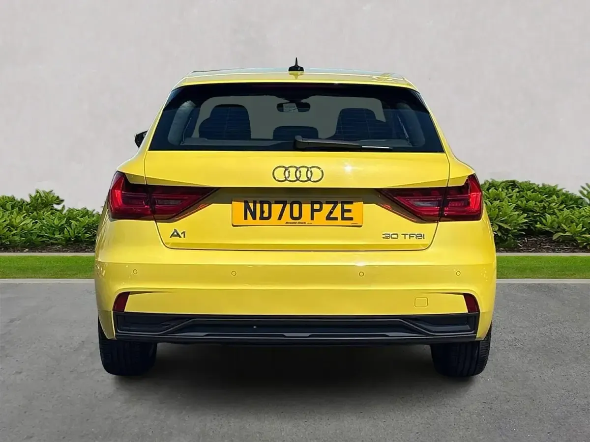 Used Audi A1 Sport 108 HP (79 kW) 2021 Yellow SUV