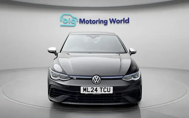 Used VW Golf VIII R 320 HP (235 kW) 2024 Black Hatchback