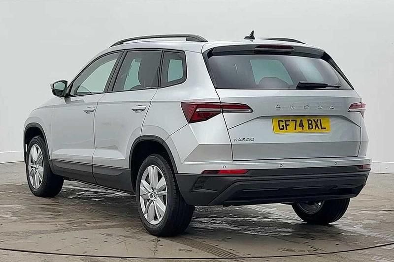 Gebraucht Skoda Karoq SE Drive 110 PS (80 kW) 2024 Silber SUV