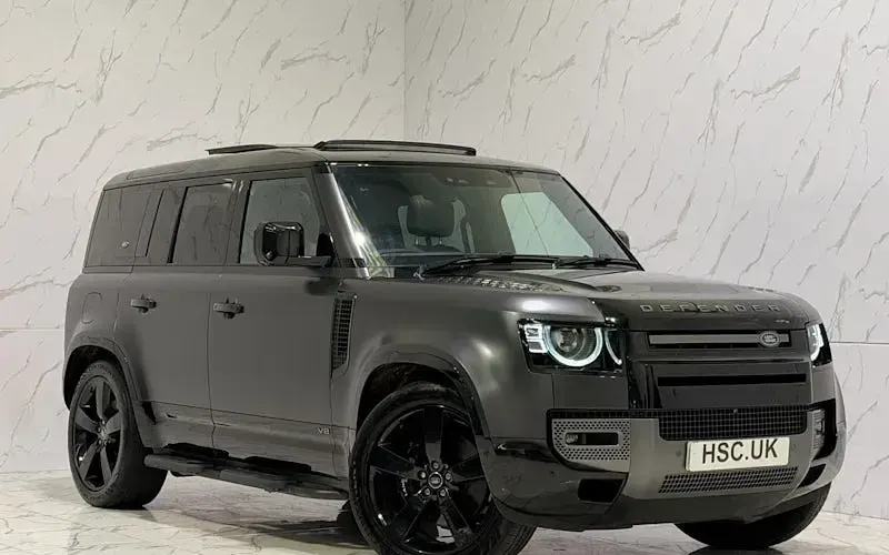 Usado Land Rover Defender Carpathian Edition 525 HP (386 kW) 2024 SUV