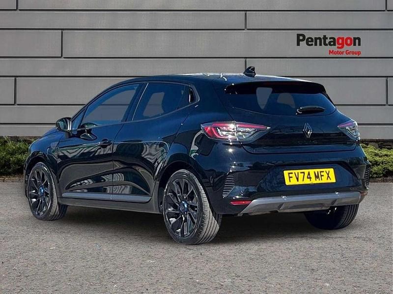 Used Renault Clio V Esprit Alpine 140 HP (102 kW) 2024 Black Hatchback