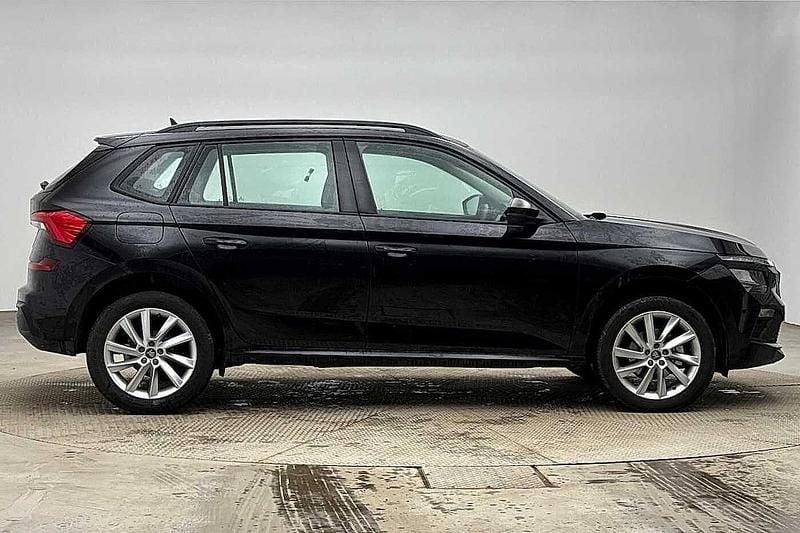 Used Skoda Kamiq SE 85 HP (62 kW) 2025 Black magic pearl effect SUV