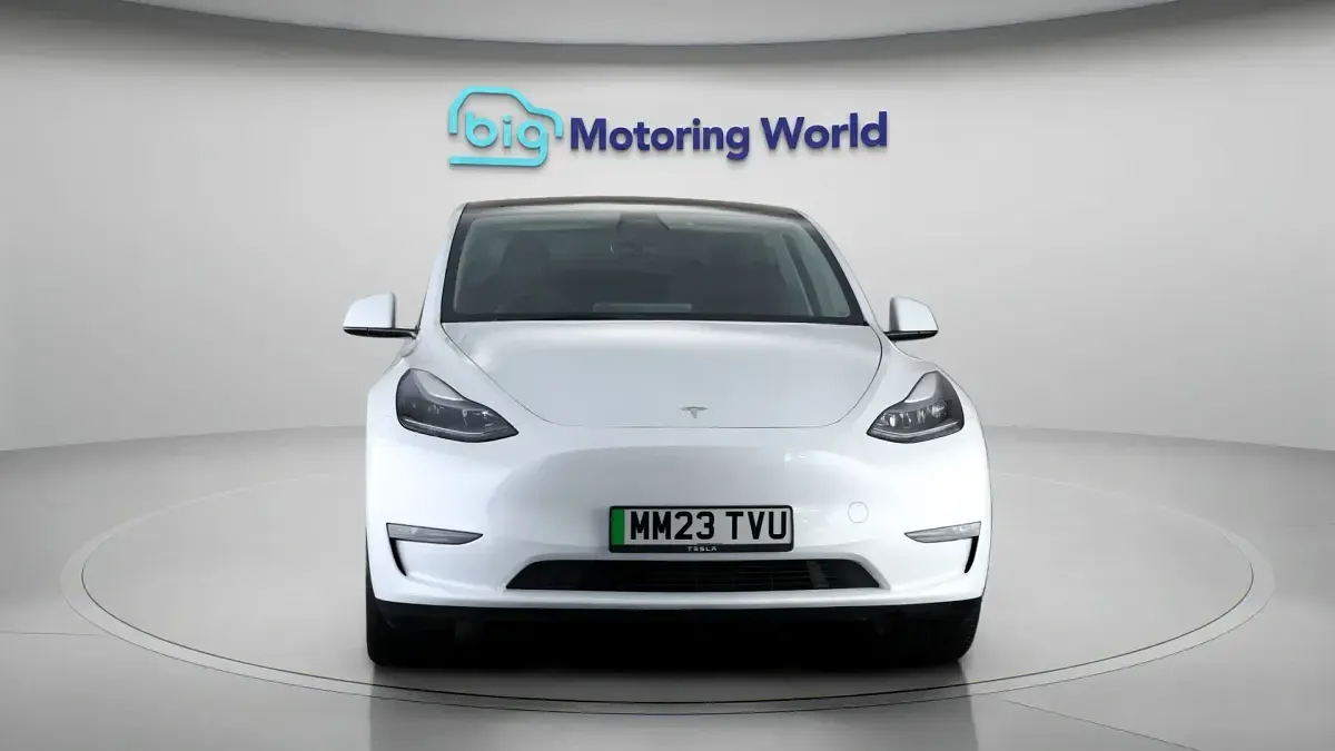 Used Tesla Model Y Long Range AWD 378 kW (514 HP) 2023 White SUV