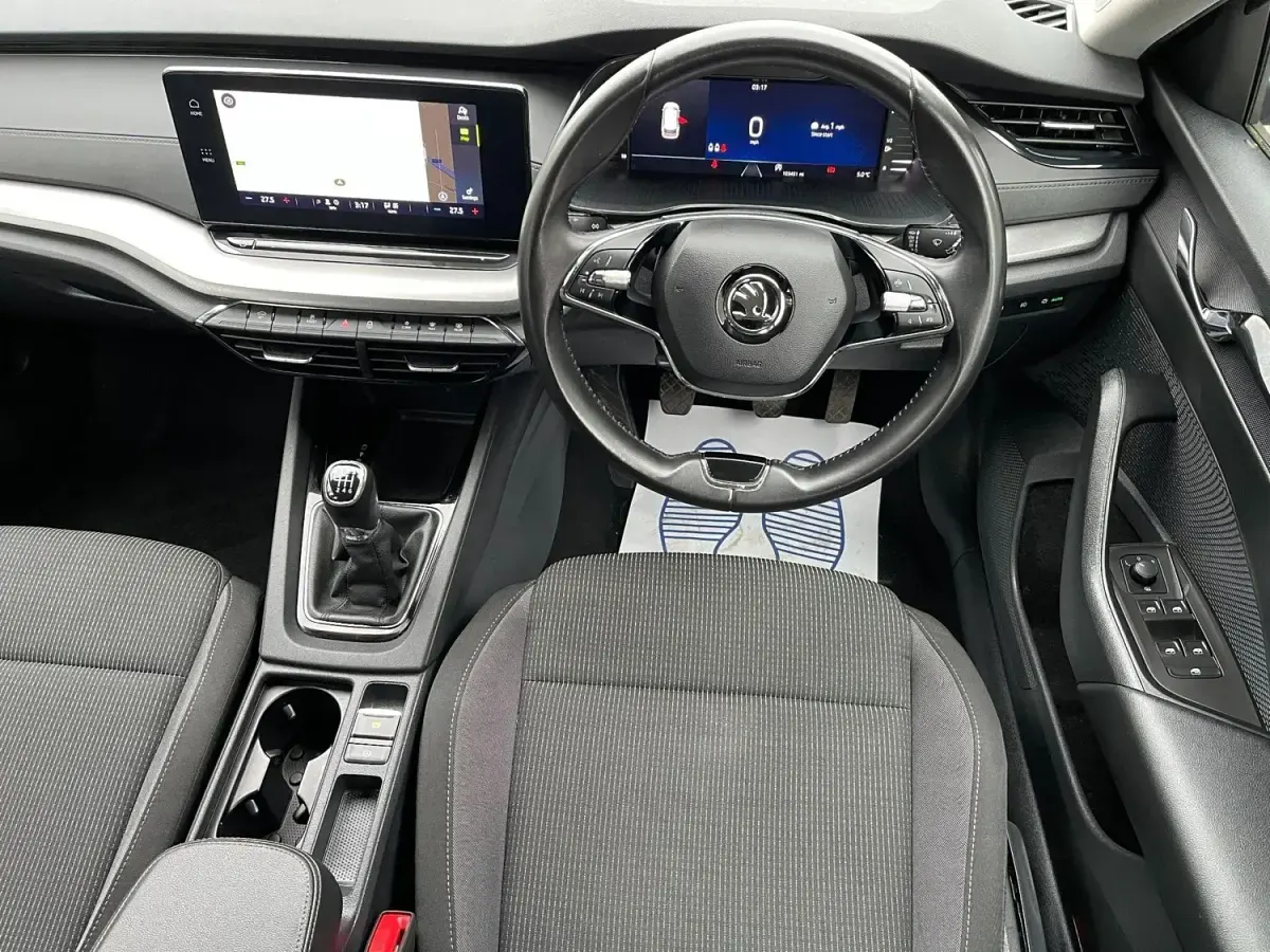 Używany Skoda Octavia SE Technology 150 KM (110 kW) 2022 Niebieski Kombi