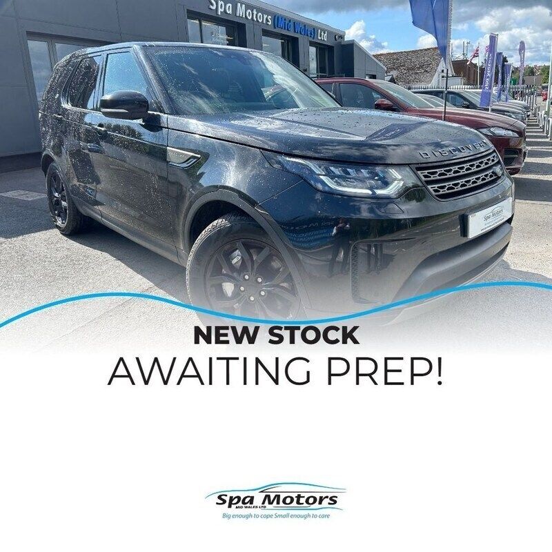 Black Used 2019 Land Rover Discovery 5 SE SUV | £26,490 (Super price) - Image 1/1