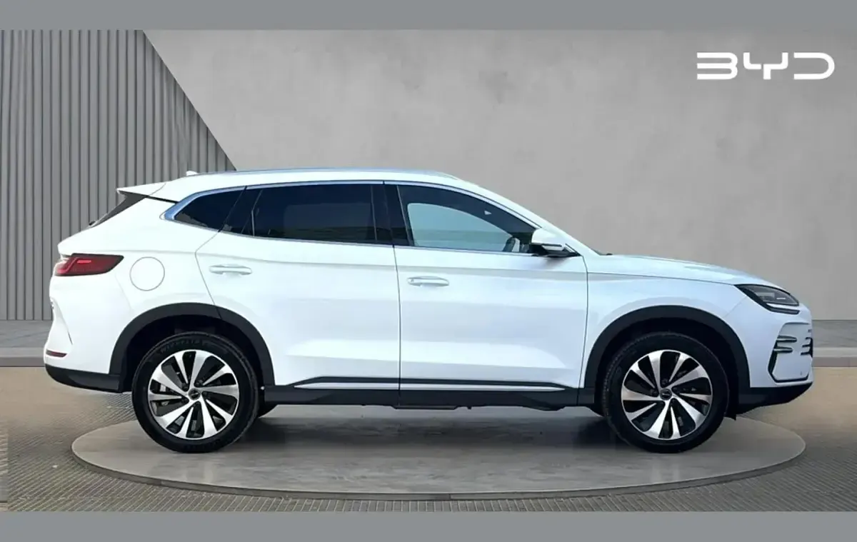 Used BYD Seal U Boost 218 HP (160 kW) 2025 White SUV