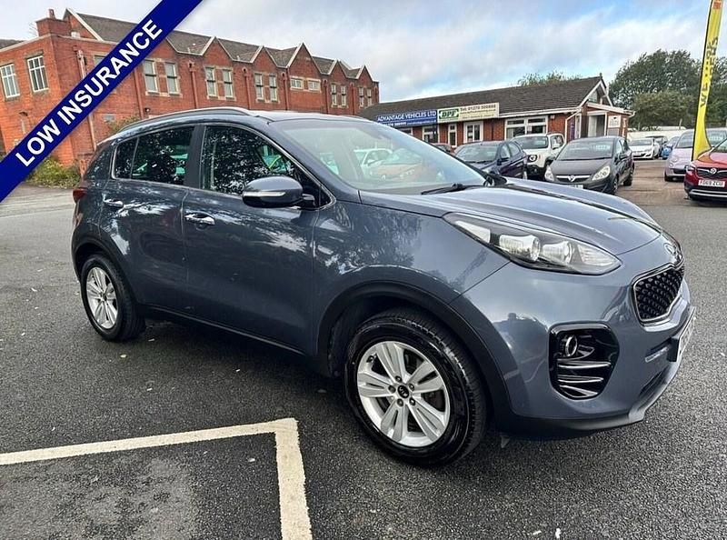 Blue Used 2016 Kia Sportage 2 SUV | £7,795 (Fair price) - Image 1/4