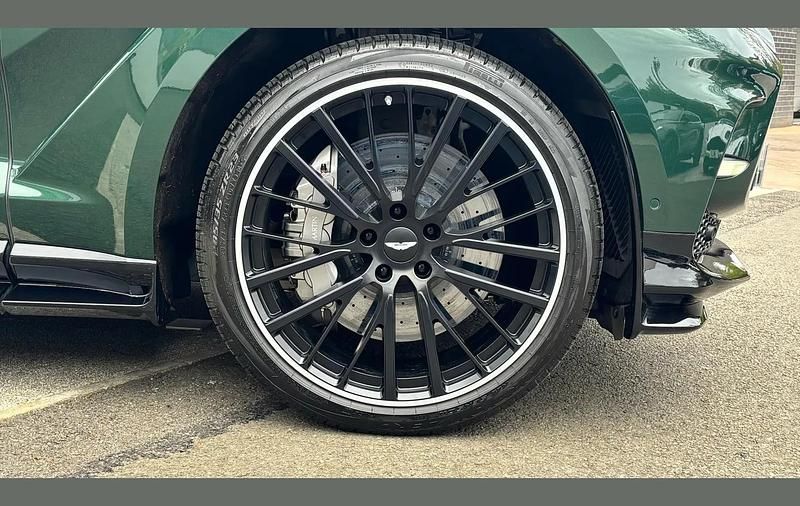 Used Aston Martin DBX 707 707 HP (519 kW) 2023 Green SUV