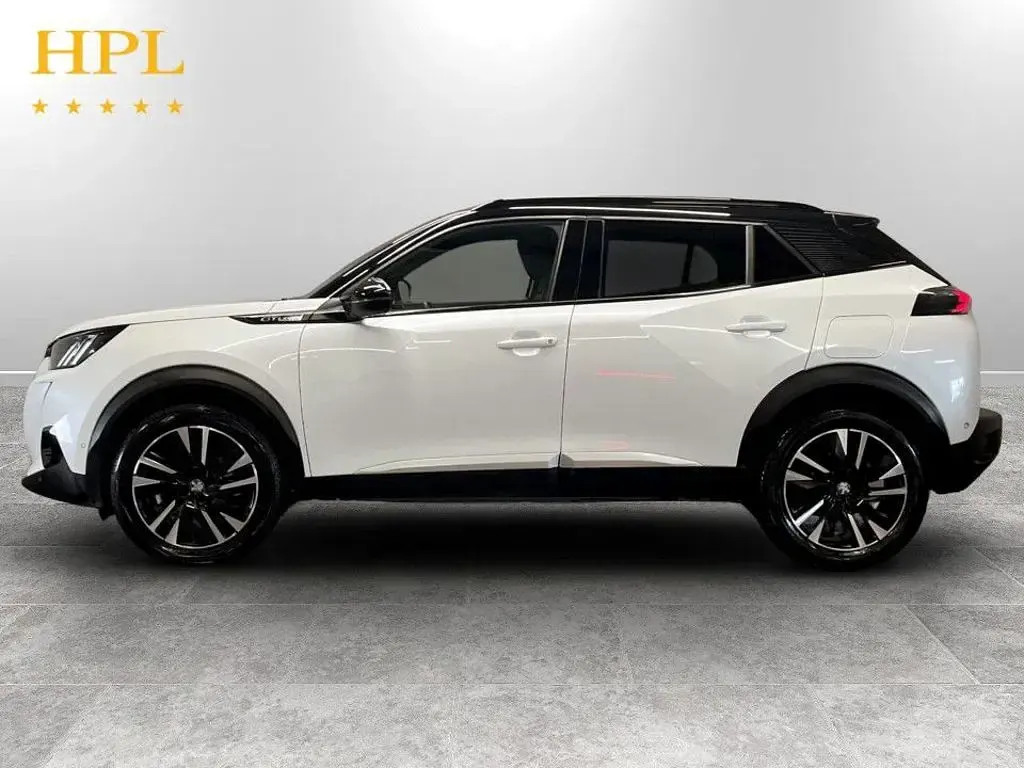 Used Peugeot 2008 GT-line 130 HP (95 kW) 2020 White SUV