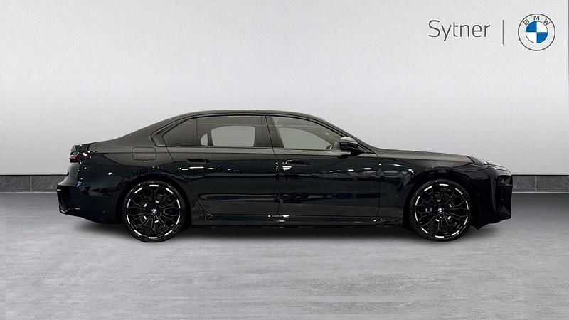 Used BMW i7 M Sport 330 kW (449 HP) 2025 Black Sedan