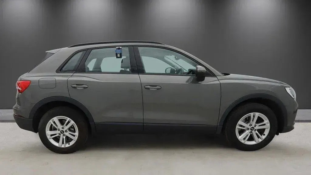 Used Audi Q3 Comfort 245 HP (180 kW) 2022 SUV