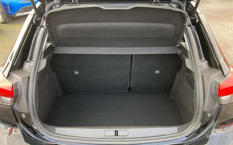 Used Vauxhall Corsa Edition 99 HP (72 kW) 2022 Other Hatchback