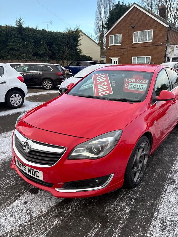 Used Vauxhall Insignia SRi 2016 Red Hatchback