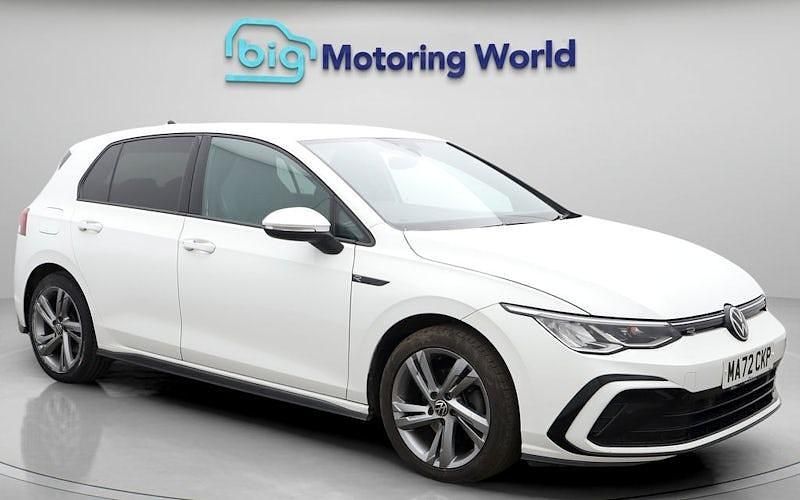 Used VW Golf VIII R-line 131 HP (96 kW) 2024 Hatchback