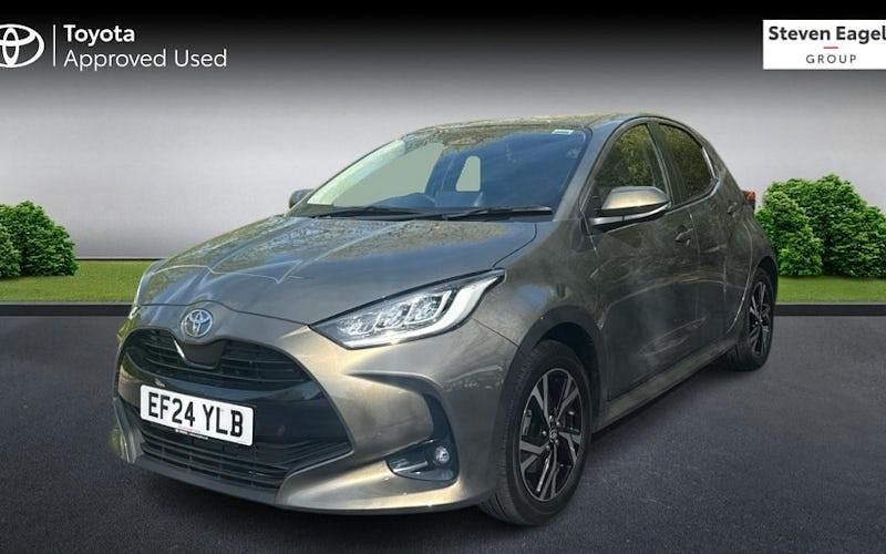 Usata Toyota Yaris Hybrid Design 116 CV (85 kW) 2026 Utilitaria