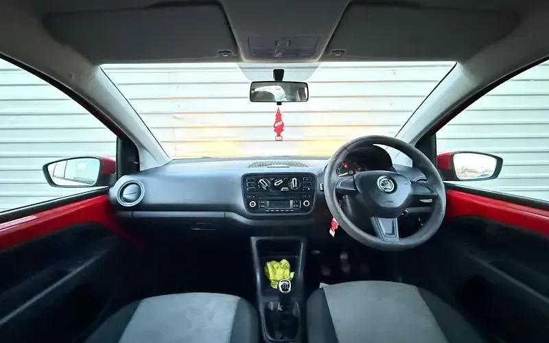 Used Skoda Citigo SE 60 HP (44 kW) 2014 Red Hatchback