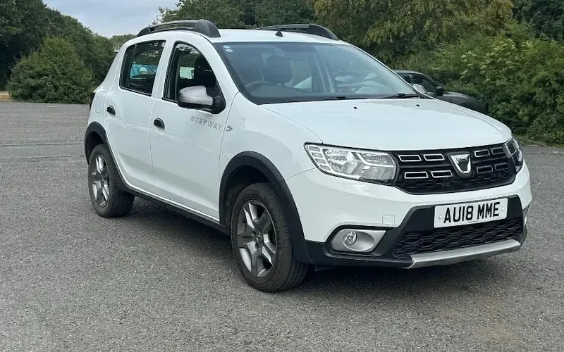 Used Dacia Sandero Lauréate 90 HP (66 kW) 2018 Hatchback