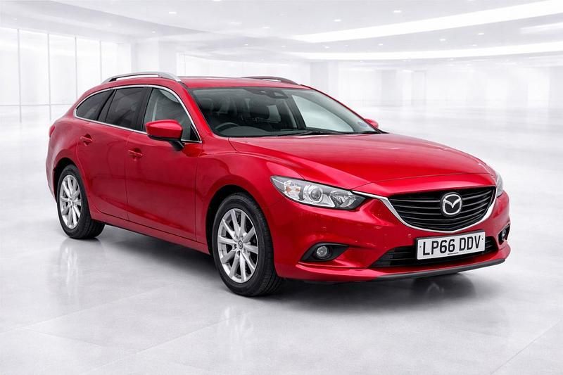 Usado Mazda 6 150 HP (110 kW) 2017 Vermelho Carrinha