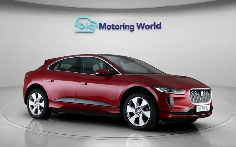 Usado Jaguar I-Pace SE 294 kW (400 HP) 2021 Vermelho SUV