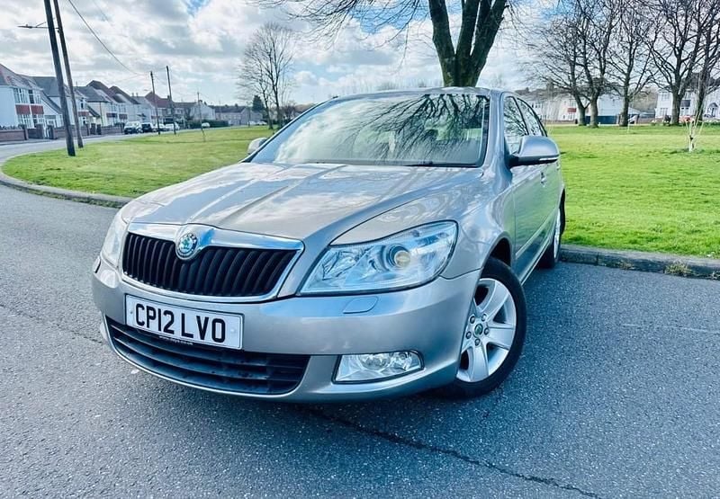 Beige Used 2012 Skoda Octavia Elegance Hatchback | £3,995 (Fair price) - Image 1/4