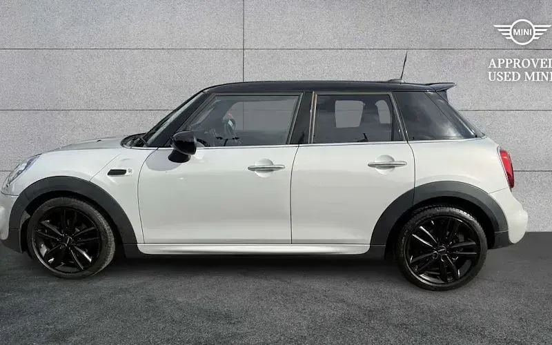 Used Mini Cooper Hatch 136 HP (100 kW) 2020 Silver Hatchback