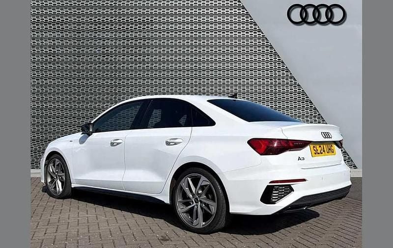 Used Audi A3 Black Edition 147 HP (108 kW) 2024 White Sedan