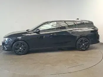 Used Vauxhall Astra GS Line 130 HP (95 kW) 2023 Black Estate