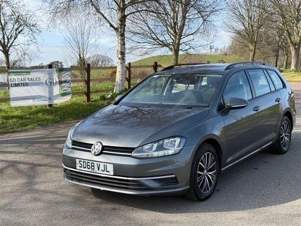 Grey Used 2018 VW Golf VII SE Estate | £9,425 (Fair price) - Image 1/1