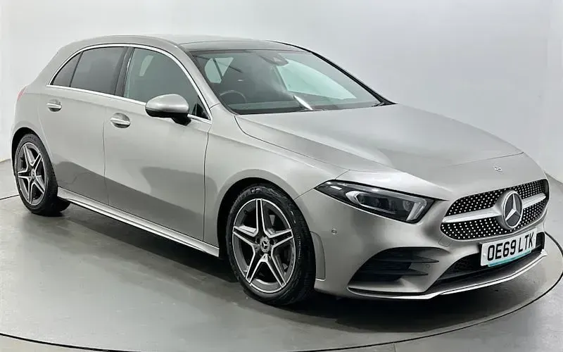 Usado Mercedes A200 AMG Line Premium Plus 163 HP (119 kW) 2020 Citadino
