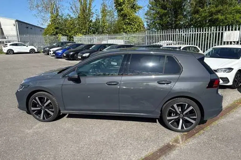Used VW Golf VIII 150 HP (110 kW) 2026