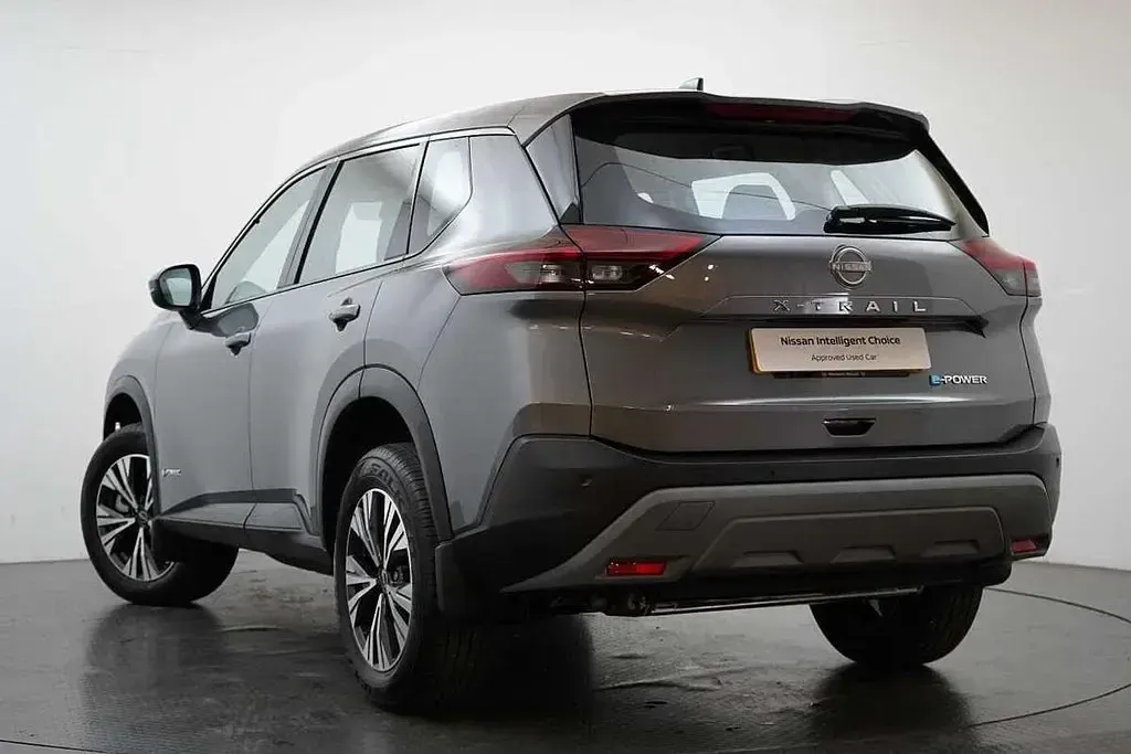 Used Nissan X-Trail Acenta Premium 213 HP (156 kW) 2023 Grey SUV